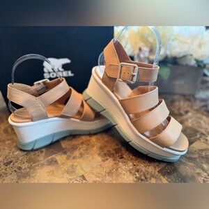 Sorel Joanie III Ankle Strap Sandals, Tan, NEW, Womens Size 8
